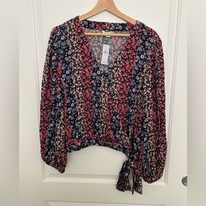 American Eagle Floral Top Size XXL